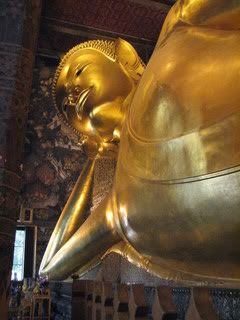 wat po reclining buddha