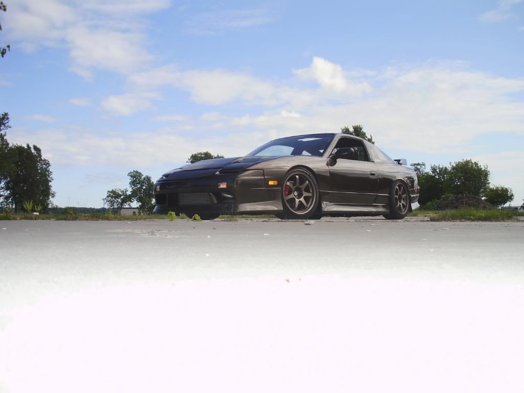 http://i156.photobucket.com/albums/t18/slide_junkie/My240build/P7120143.jpg