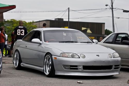 http://i156.photobucket.com/albums/t18/slide_junkie/Toyota%20Soarer/4698298416_4cd26e9774.jpg