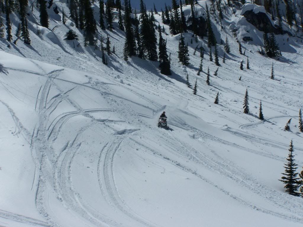 Sleddin057.jpg