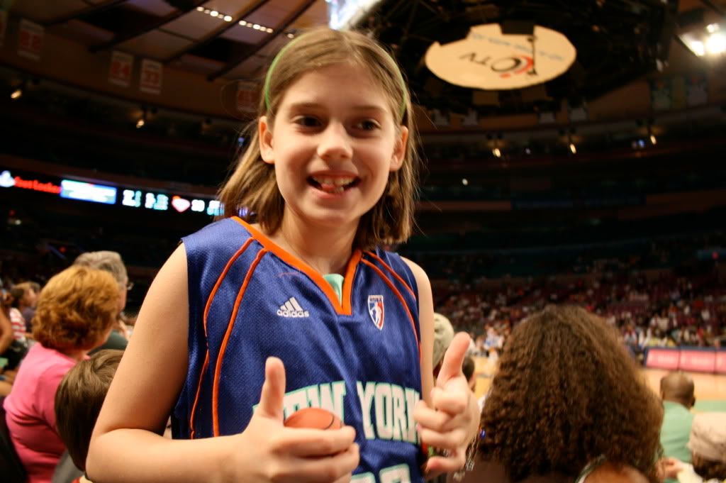 WNBA, women's basketball, NY Liberty, Madison Square Garden, family entertainment