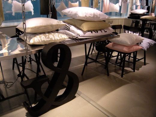 H&M, H&M Home Store Stockholm, scandinavian home decorating store