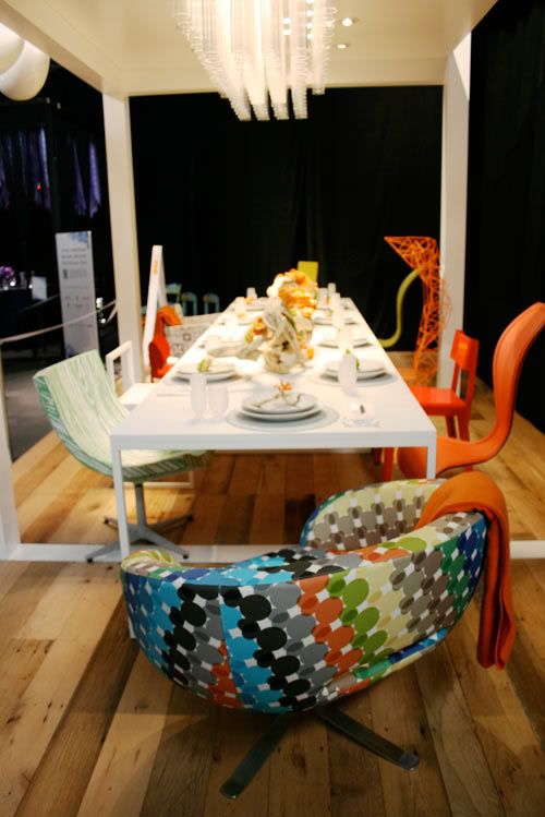 DIFFA 2010, DIFFA 2010 photos, modern design, modern table tops, entertain, modern chic table top