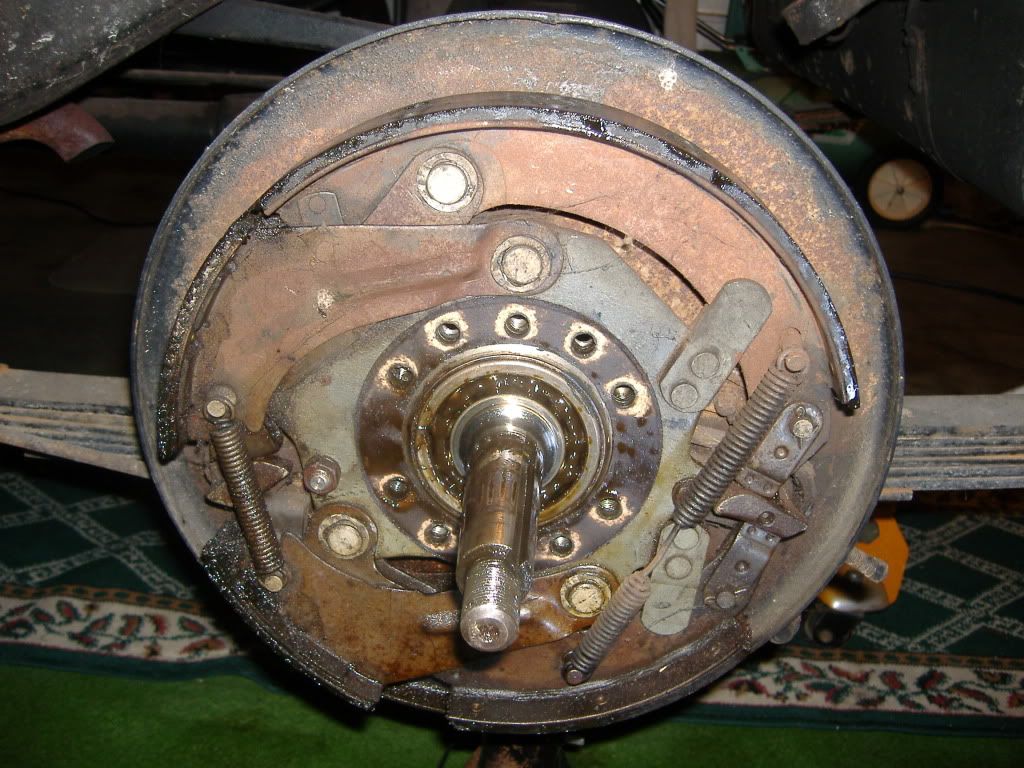 [Linked Image from i156.photobucket.com]