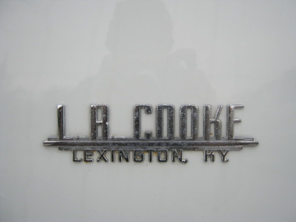 [Linked Image from i156.photobucket.com]