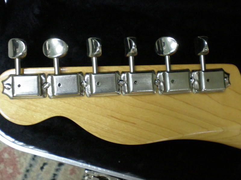 Best vintage style replacement tuners for a strat? The Gear Page