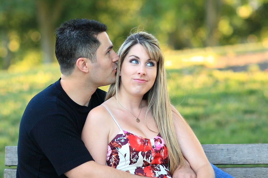 IMAGE: http://i156.photobucket.com/albums/t31/will227457/Tinaandevan10.jpg