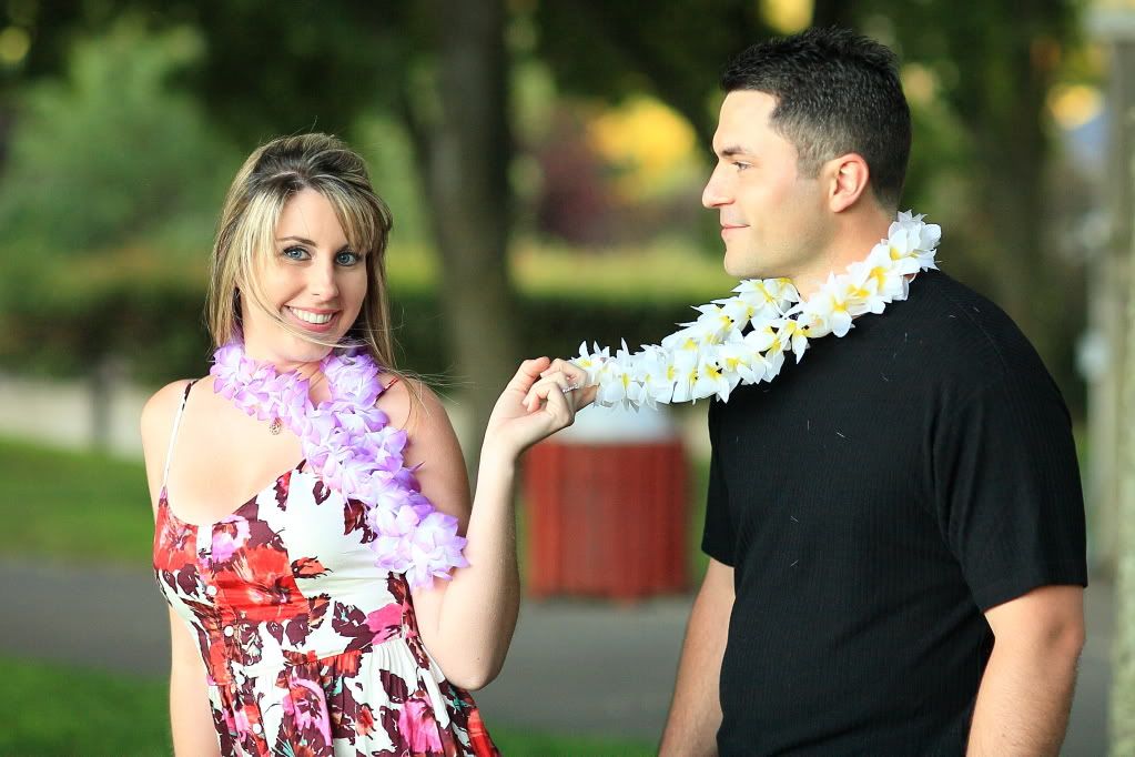 IMAGE: http://i156.photobucket.com/albums/t31/will227457/Tinaandevan13.jpg