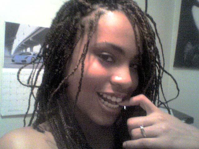 http://i156.photobucket.com/albums/t4/seanscutie/04-06-09_21462.jpg
