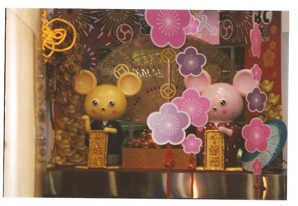 1d002358.jpg picture by people_11