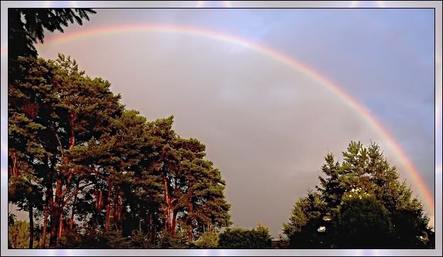 [Bild: Regenbogenbearb.jpg]