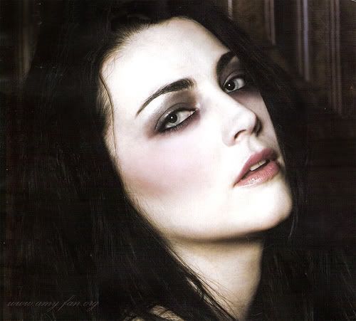 Amy Lee Curtis