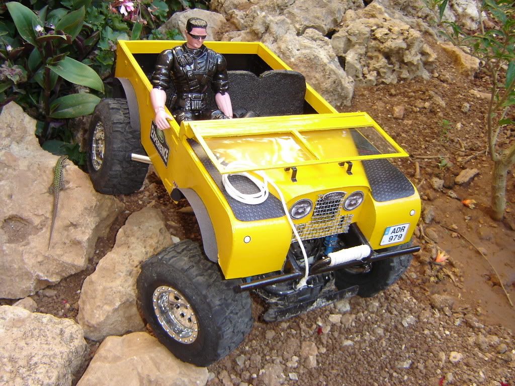 new bright rc land rover