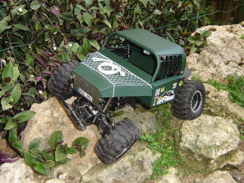 new bright rc land rover